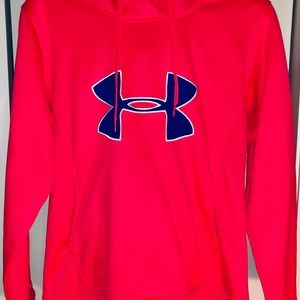 Under Armour sweatshirt
